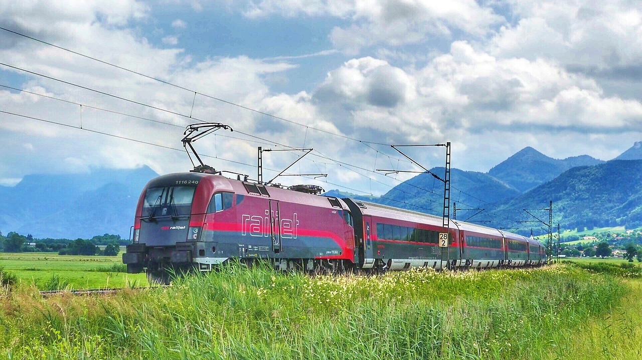 陜汽招聘送車司機(jī)，開啟職業(yè)之旅的大門