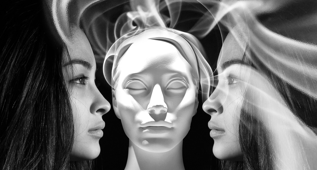 女明星死亡事件真相探究，社會(huì)現(xiàn)象的反思與探討