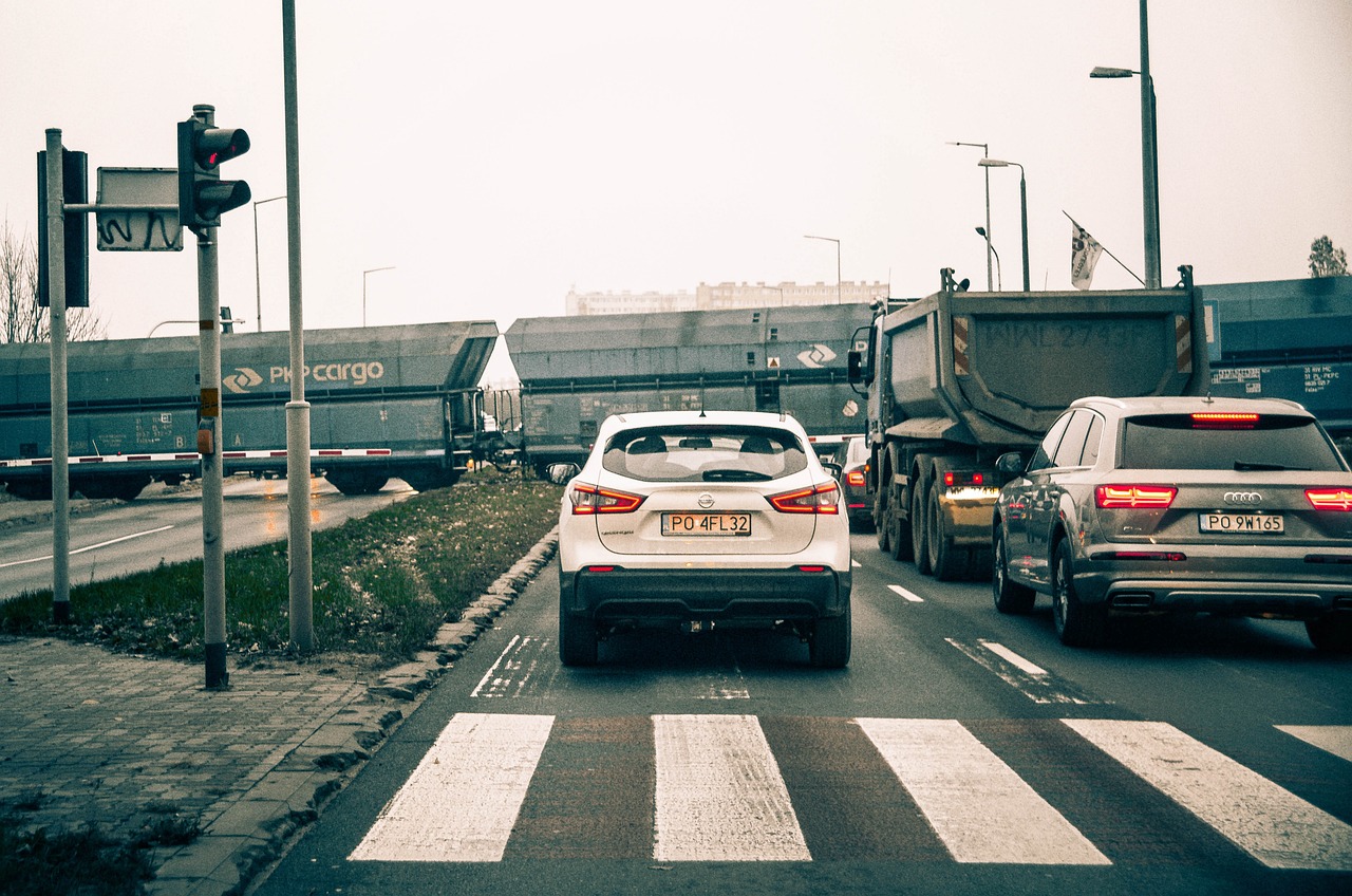 車檢最新標(biāo)準(zhǔn)，實(shí)現(xiàn)交通安全與環(huán)保雙贏的戰(zhàn)略推動(dòng)