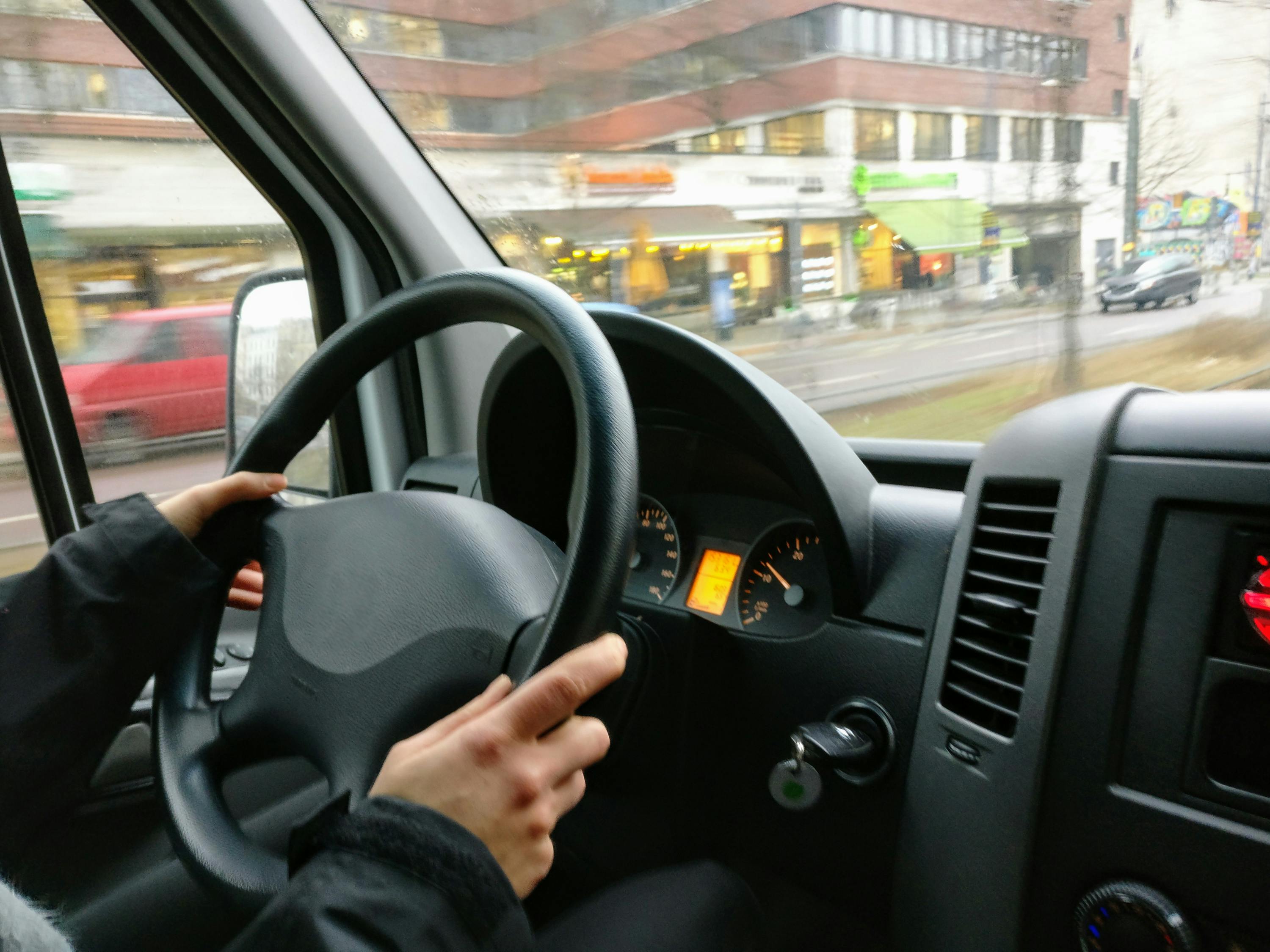 福特銳際價格深度解析，市場趨勢與購車策略指南