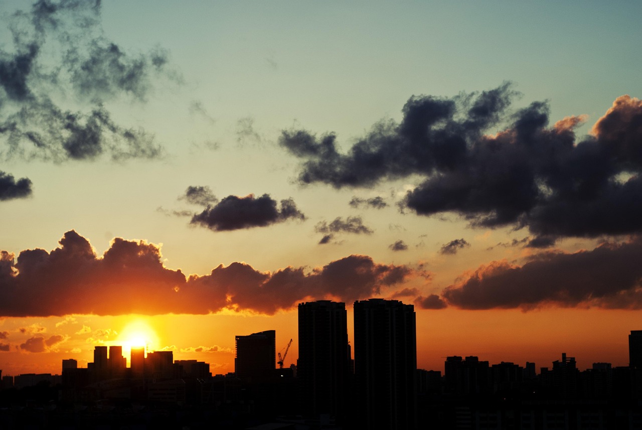 經(jīng)九路資訊，城市發(fā)展的脈搏與數(shù)字時(shí)代的見證者
