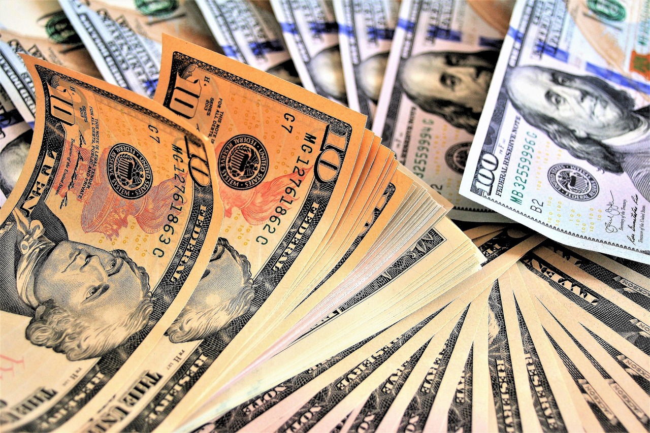 決勝賽道，掌握技巧，贏在起跑線——揭秘1500米跑步比賽策略與技巧